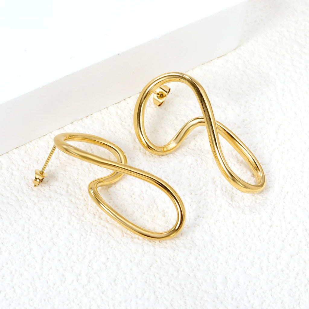 muun studios Asta 2 Twisted Earrings - 18K Gold Plated 