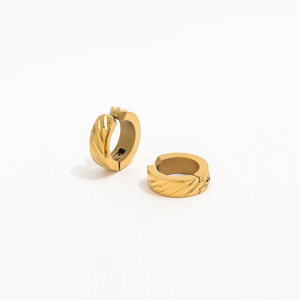 Earcuffs Twist 18K Guldbelagt - muun studios - Prisvenlige Smykker - Hurtig forsendelse